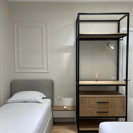 2br At Cafe Flora Skanderbeg Square Area * Tirana